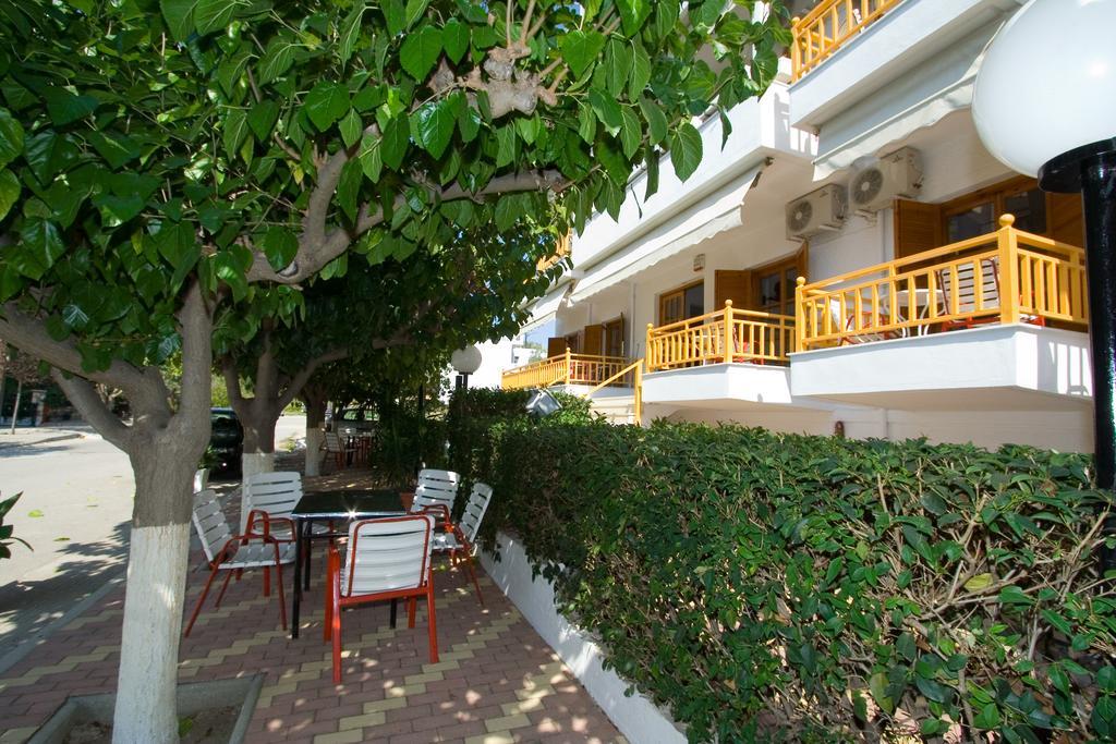 Hotel Aidipsos Лутра Едипсу Екстериор снимка