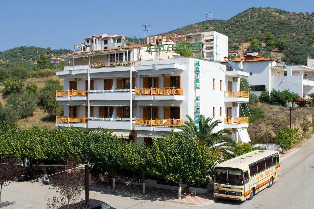 Hotel Aidipsos Лутра Едипсу Екстериор снимка