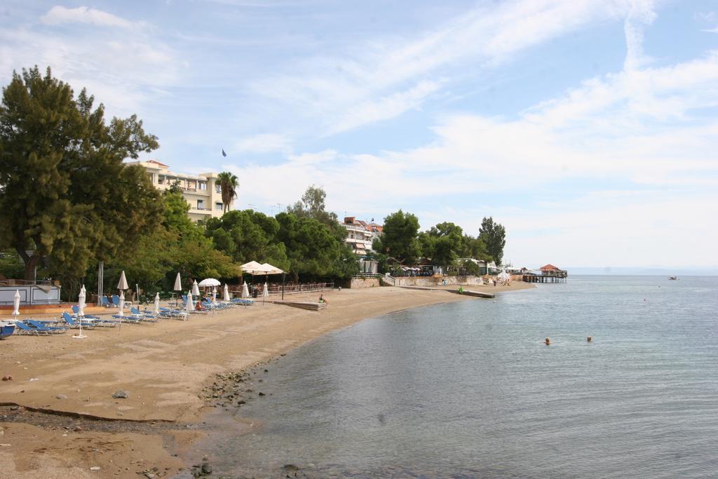 Hotel Aidipsos Лутра Едипсу Екстериор снимка